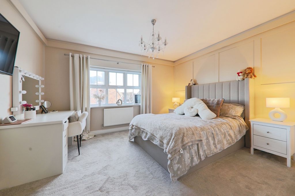Additional image 5 of 4 bed detached house for saleBirch Close, Hessle HU13