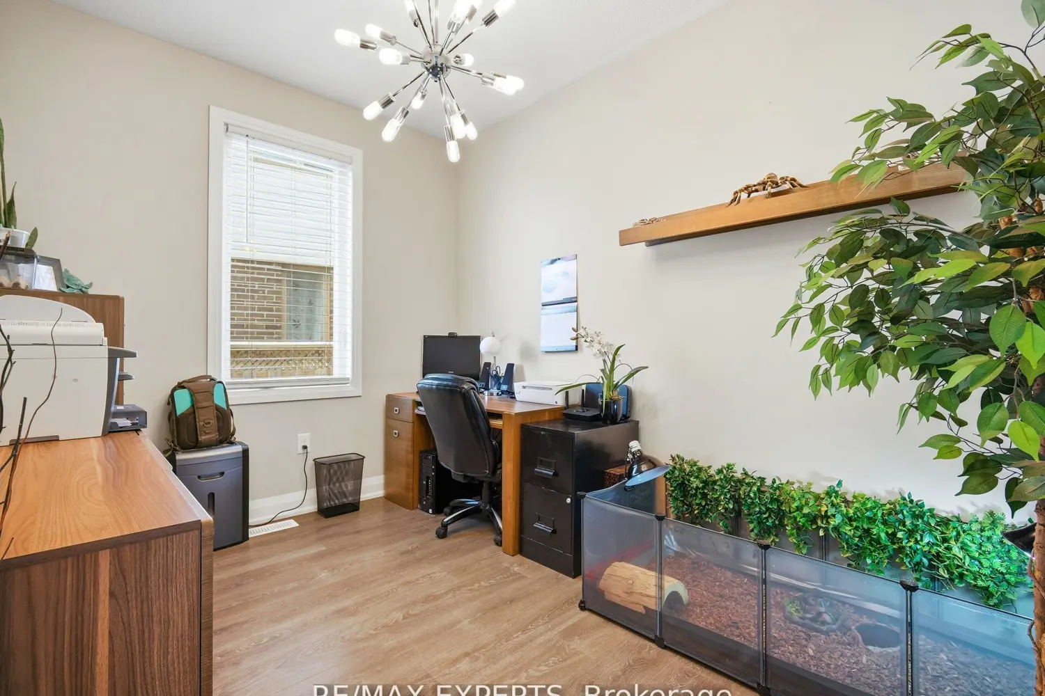 120 Farley Road photo 4