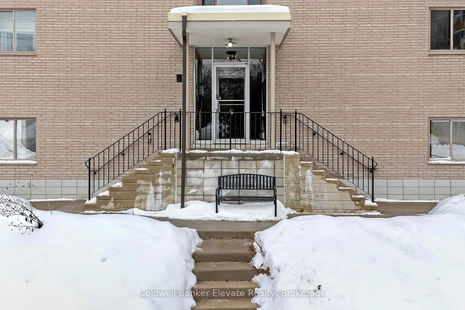 49 Park Avenue 402 photo 2