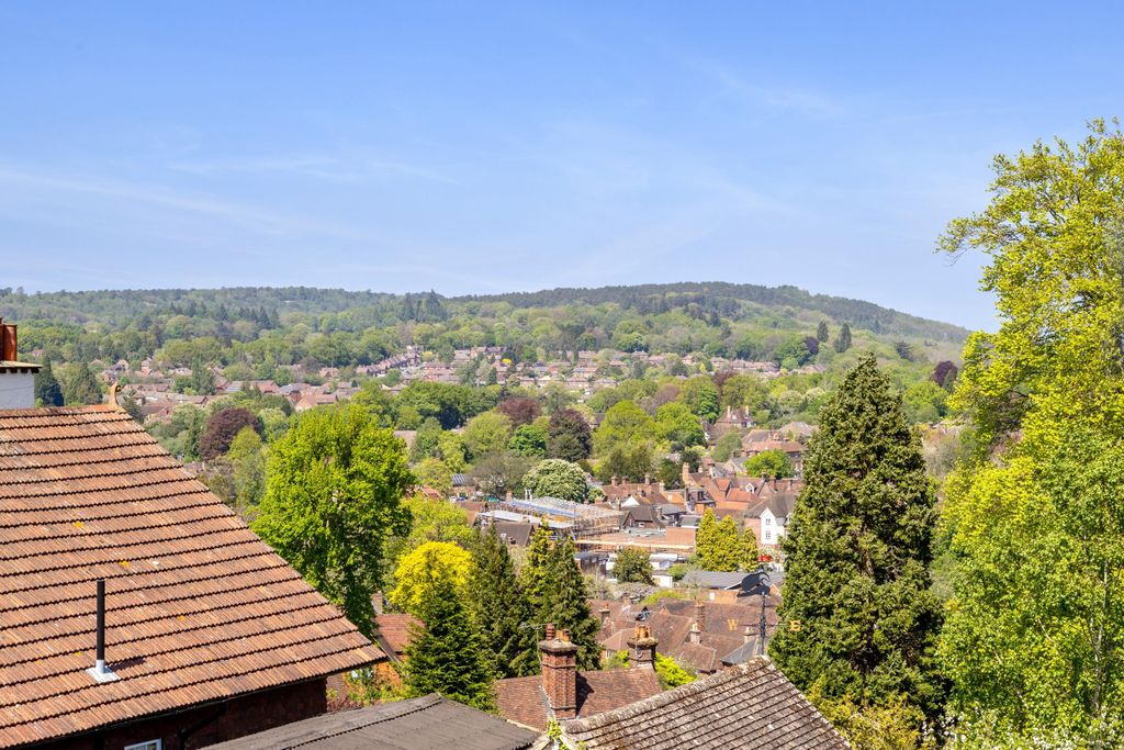 Additional image 12 of 2 bed flat for saleHaslemere Heights, Hill Road, Haslemere, Surrey GU27