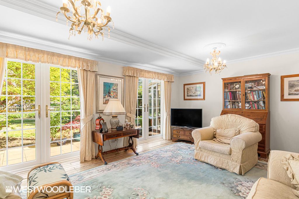 Additional image 6 of 4 bed detached house for saleEldon Road, Hoddesdon EN11
