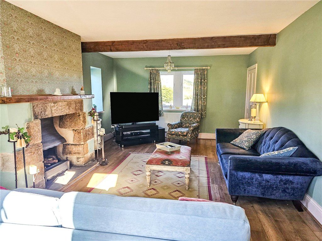 4 bed detached house for saleLitton, Skipton BD23 photo 5