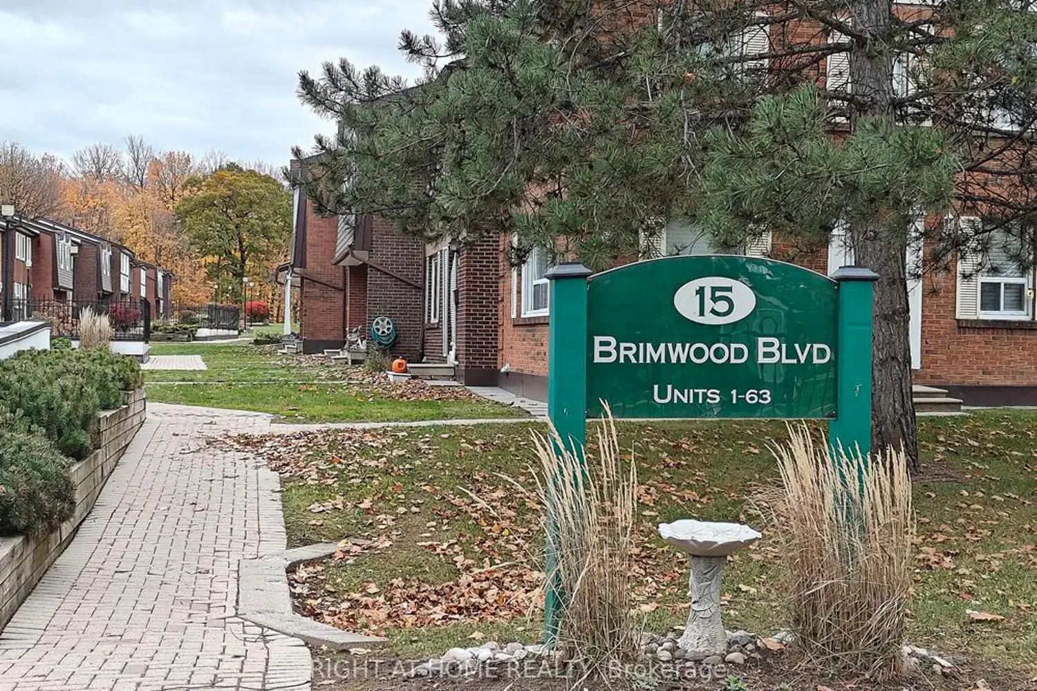 15 Brimwood Boulevard 61
