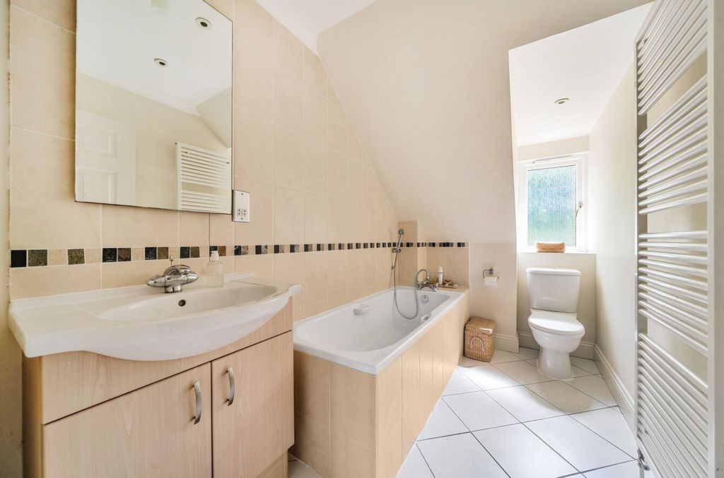 Additional image 17 of 4 bed detached house for salePembury Road, Havant PO9