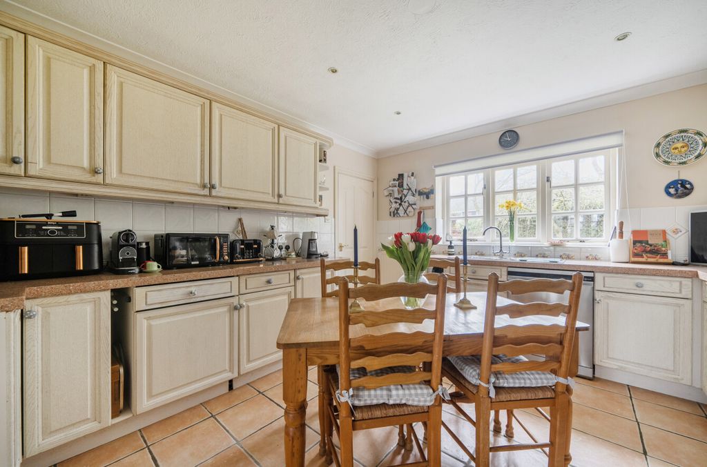 Additional image 12 of 4 bed detached house for saleHindhead, Surrey GU26