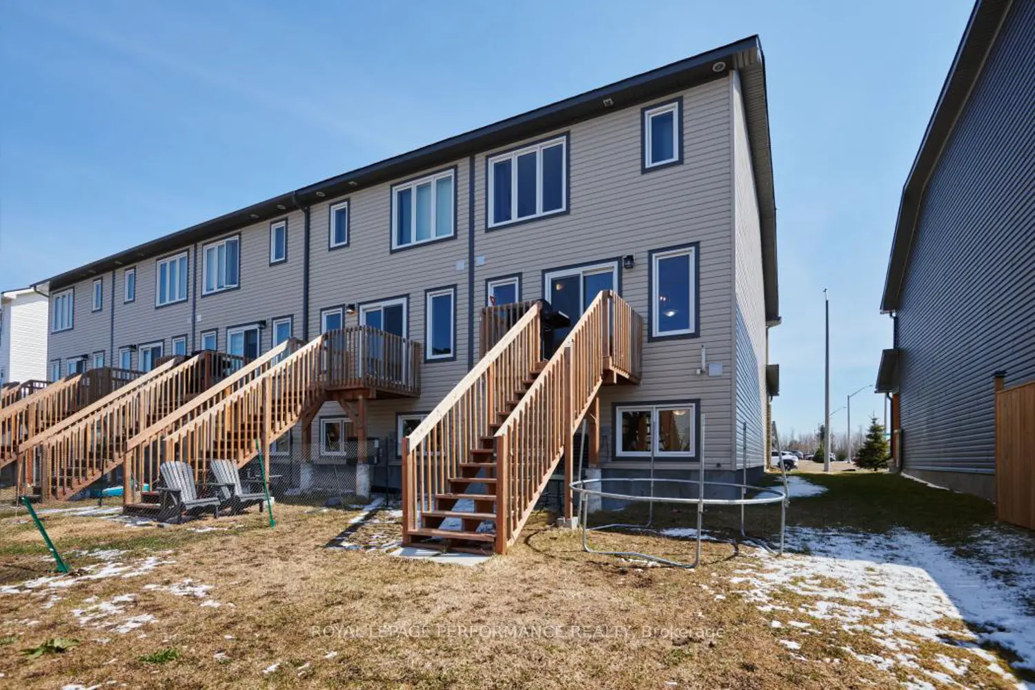 Additional image 17 of 30 Whitcomb Crescent