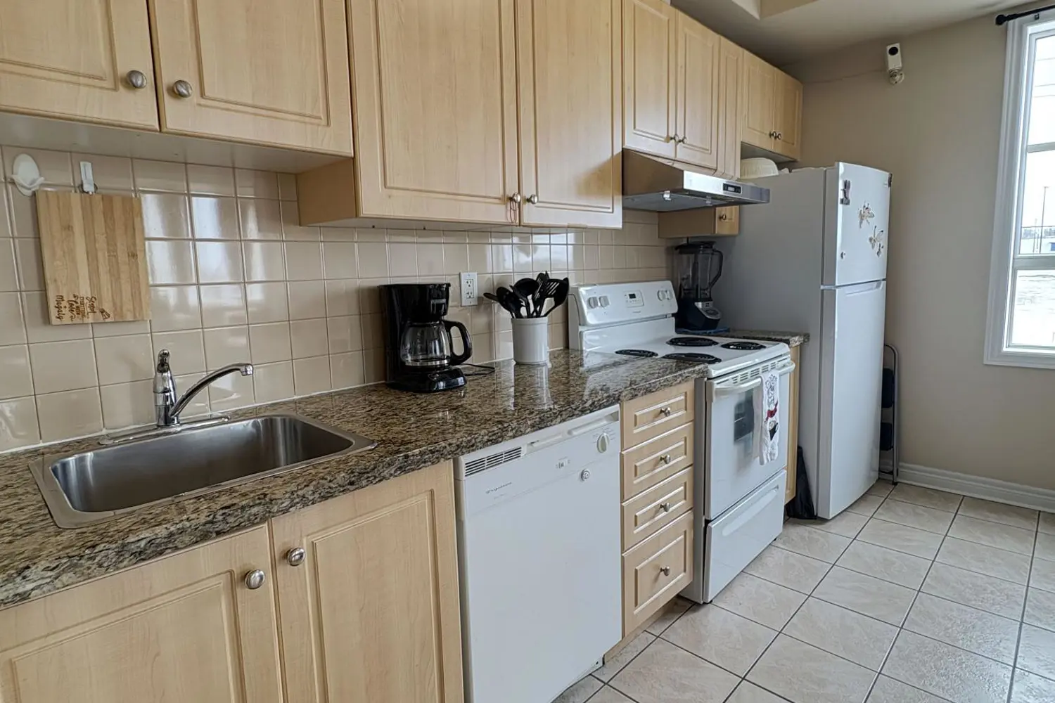 Additional image 7 of 1415 Lawrence Avenue 217