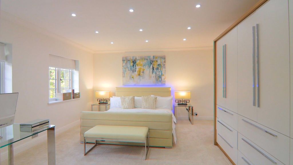 Additional image 13 of 4 bed detached house for saleAyloffs Walk, Emerson Park RM11