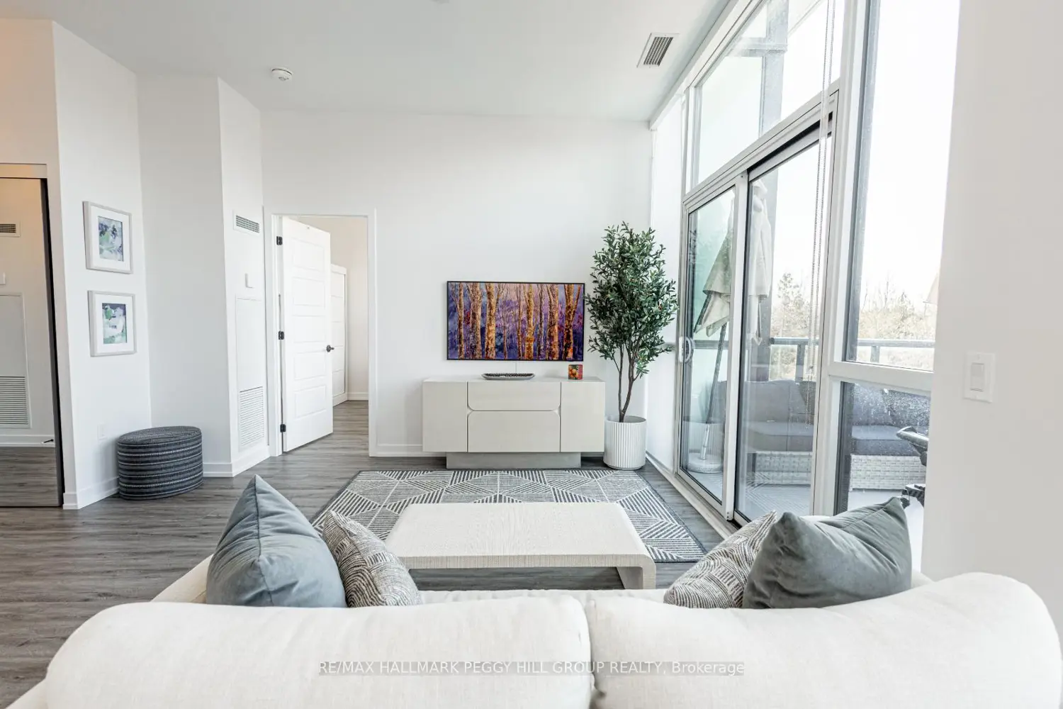 415 Sea Ray Avenue 443