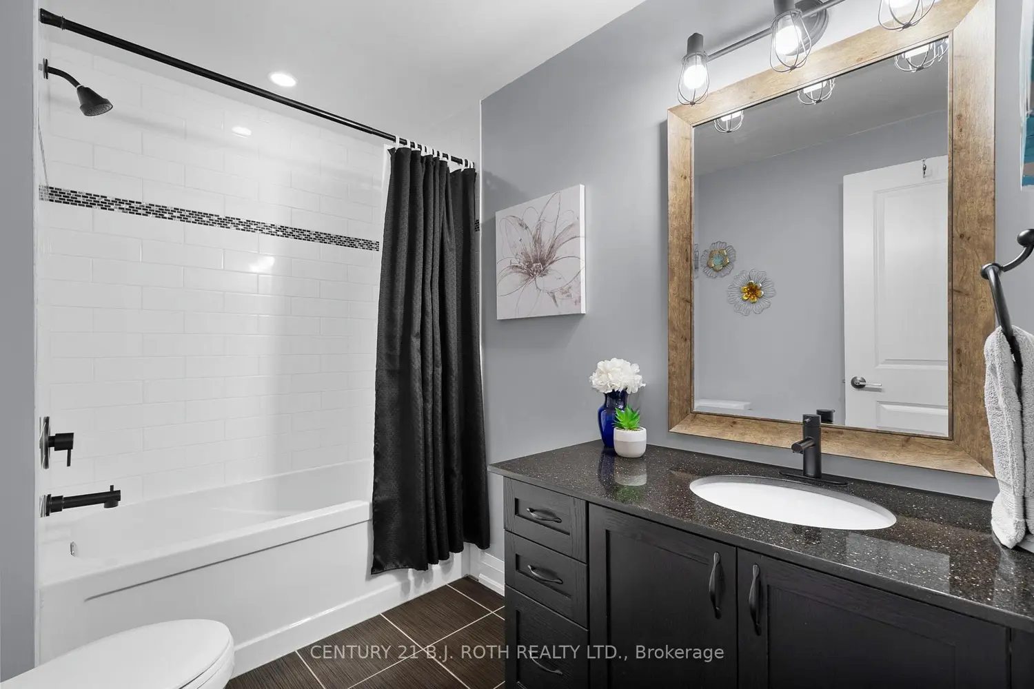 Additional image 10 of 5 Greenwich Street 207