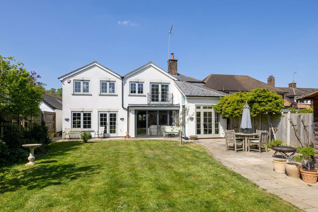 Additional image 15 of 5 bed detached house for saleStewart Road, Harpenden AL5