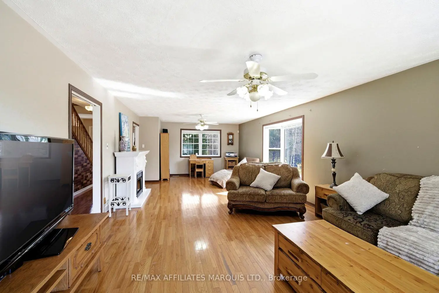 4720 O'keefe Road photo 4