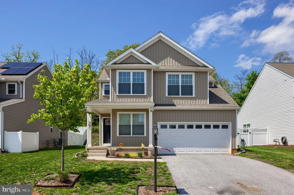 27 Eli Drive, York, PA 17404 photo 2
