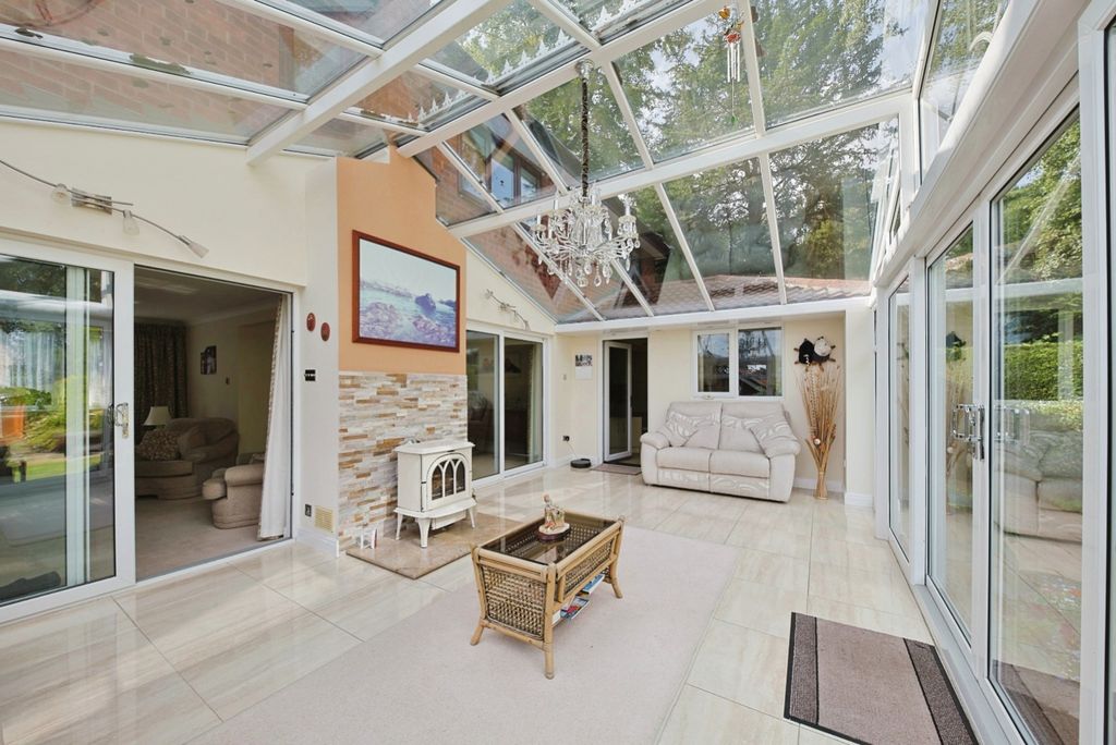 Additional image 5 of 4 bed detached house for saleJenny Brough Lane, Hessle HU13