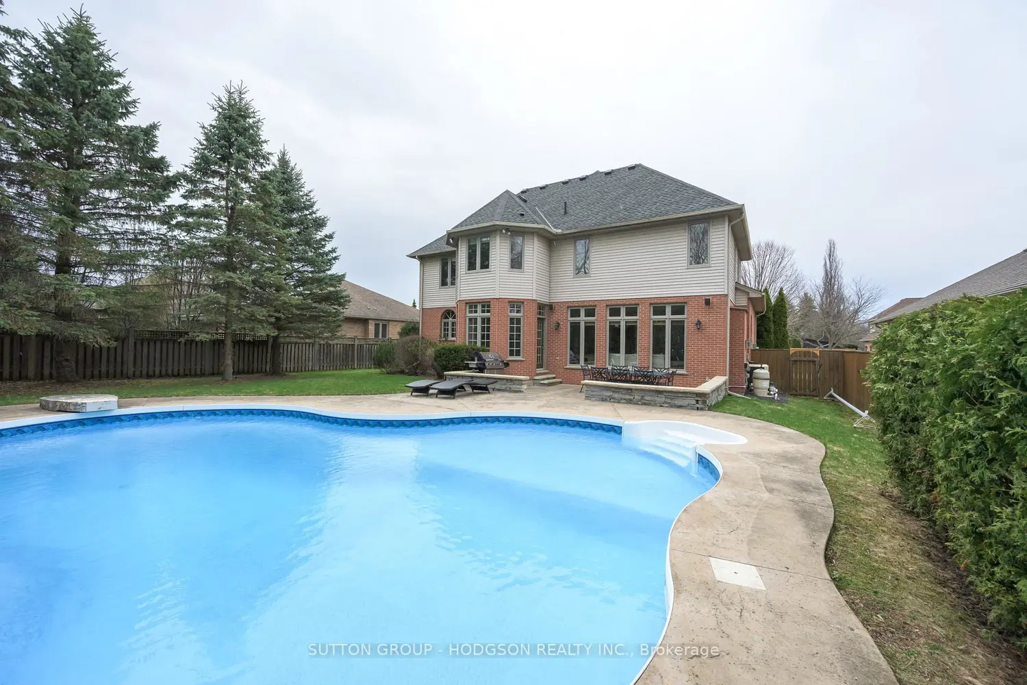 903 Manchester Road photo 2