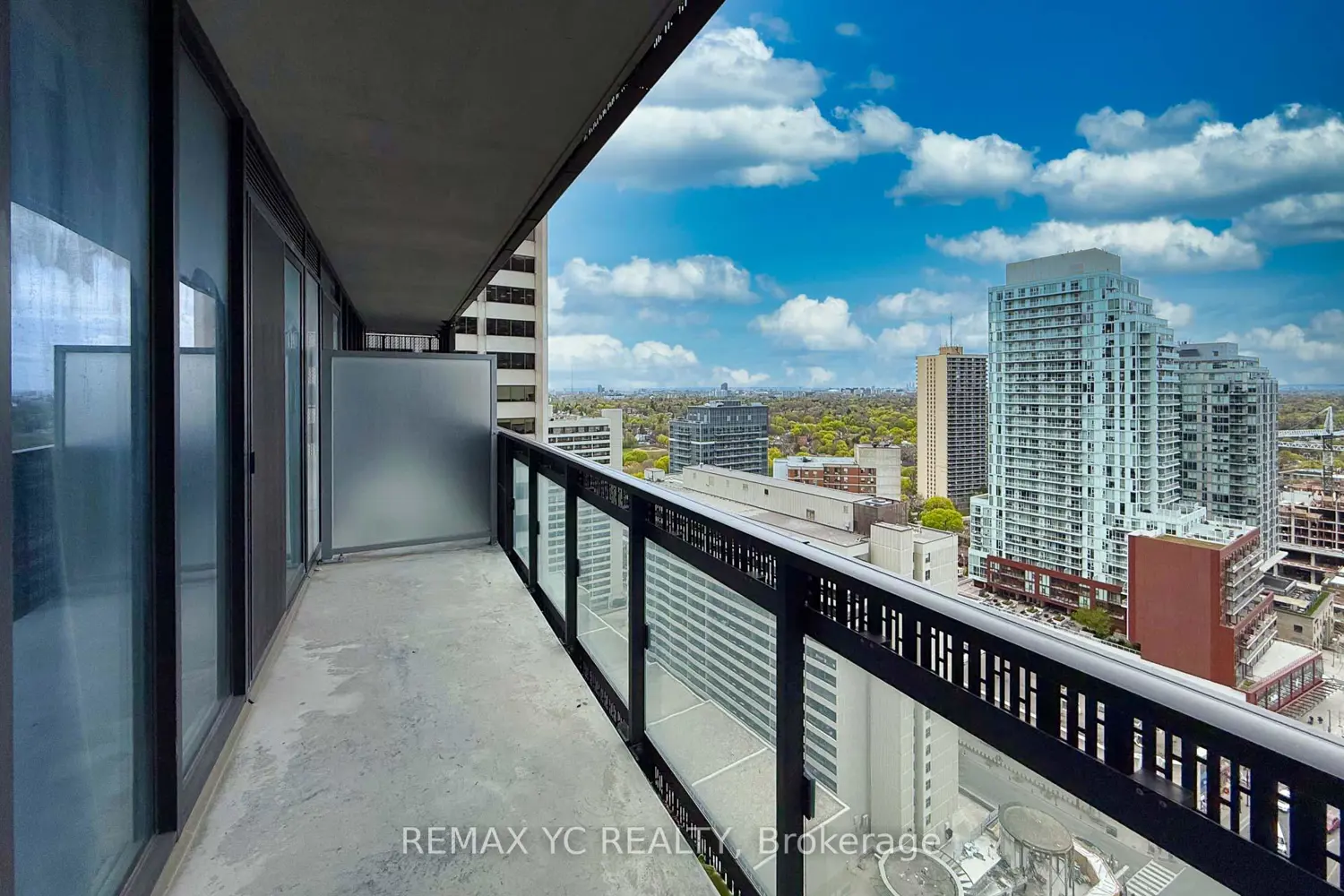Additional image 13 of 8 Eglinton Avenue 2206