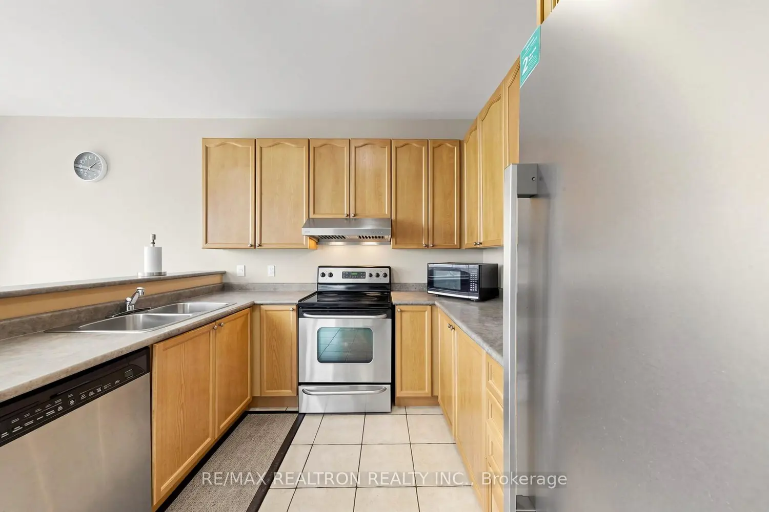 Additional image 10 of 1 Barnstone Drive