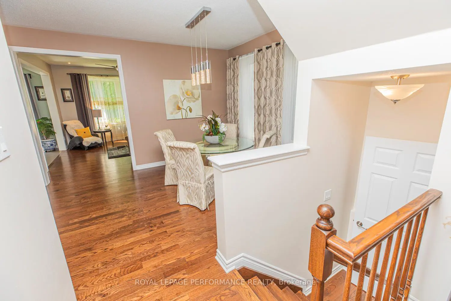 30 Summitview Drive photo 4
