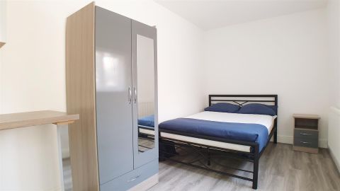 Link Road, Edgbaston B16, Room to rent