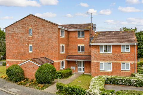 New Road, Mitcham Junction, Surrey CR4, Studio for sale