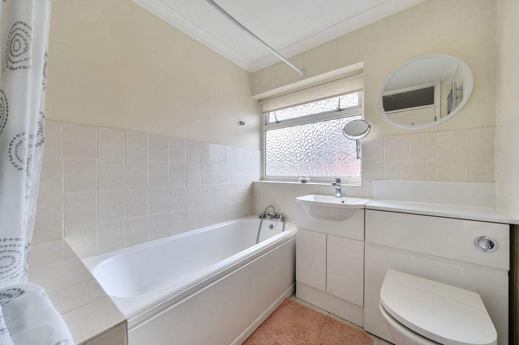 Additional image 15 of 4 bed detached house for saleLongmead Gardens, Havant PO9