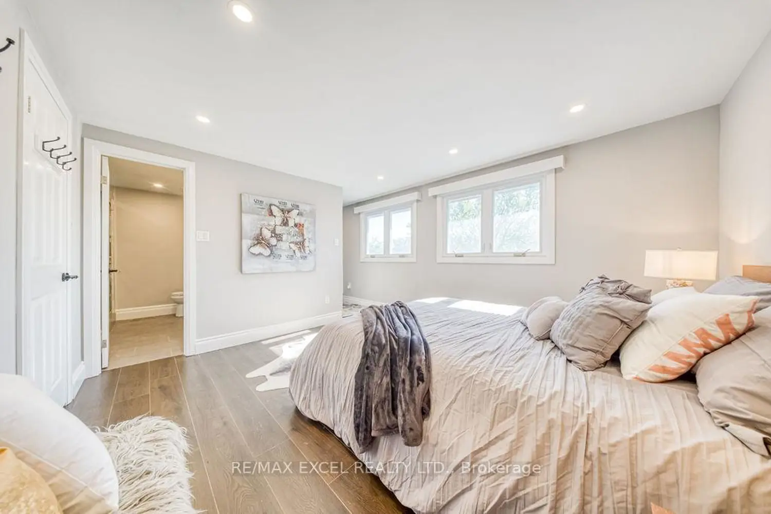 Additional image 9 of 106 Upton Crescent