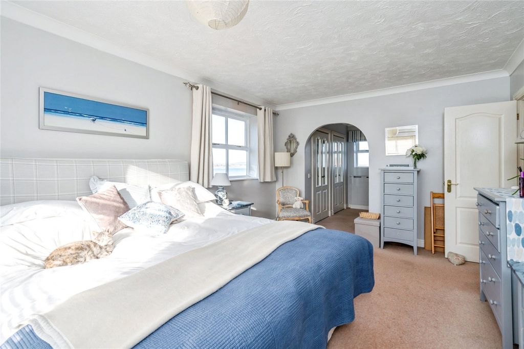 Additional image 12 of 5 bed detached house for saleSpinnaker Grange, Hayling Island, Hampshire PO11