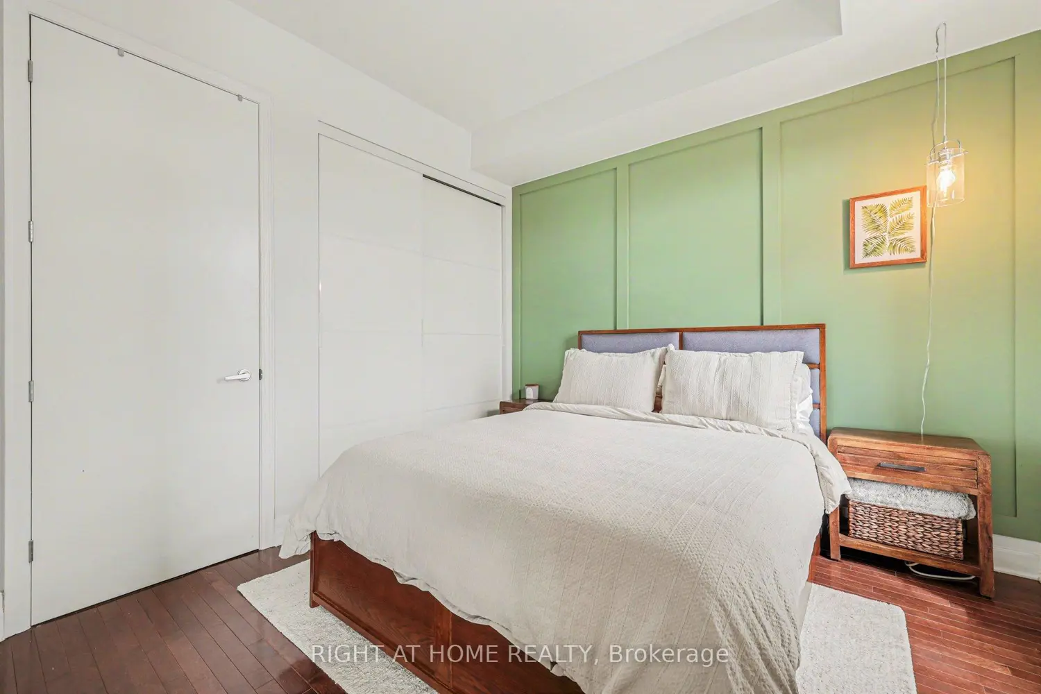 Additional image 10 of 330 Loretta Avenue 810