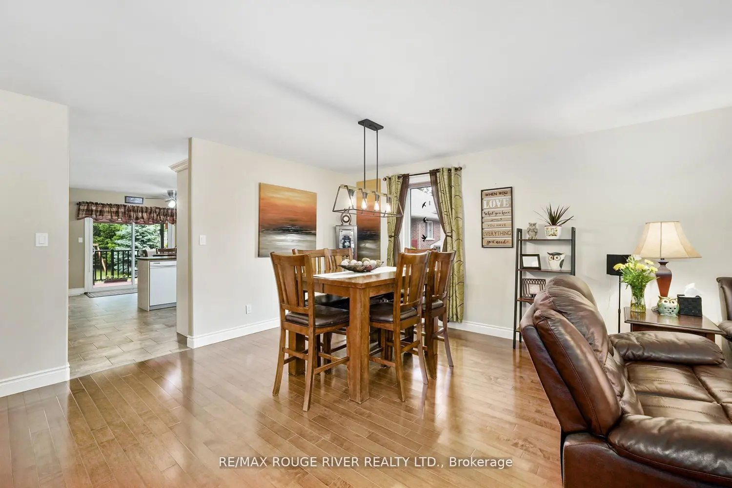 14 Algonquin Avenue photo 5