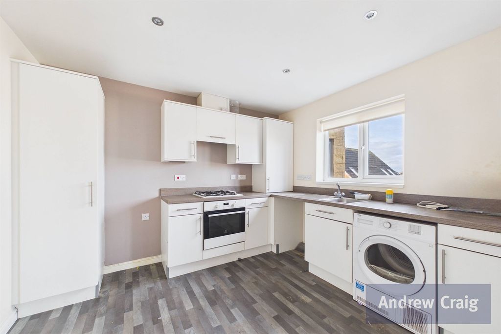 2 bed flat for saleSt. Nicholas Way, Hebburn NE31 photo 3