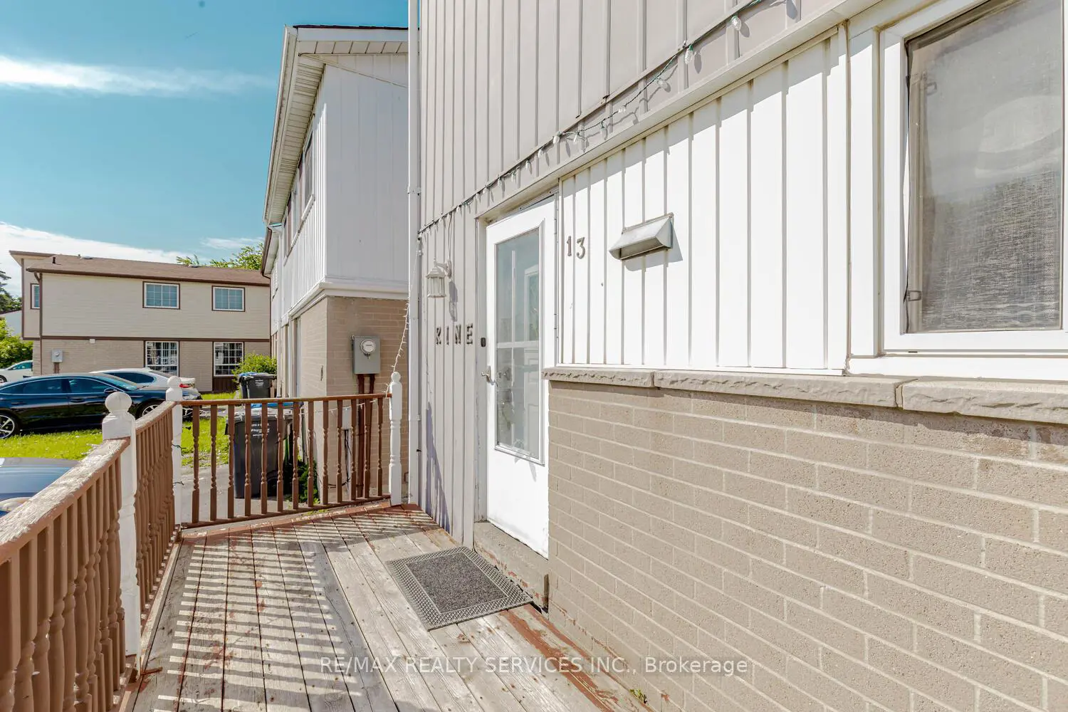 13 Greenbush Court
