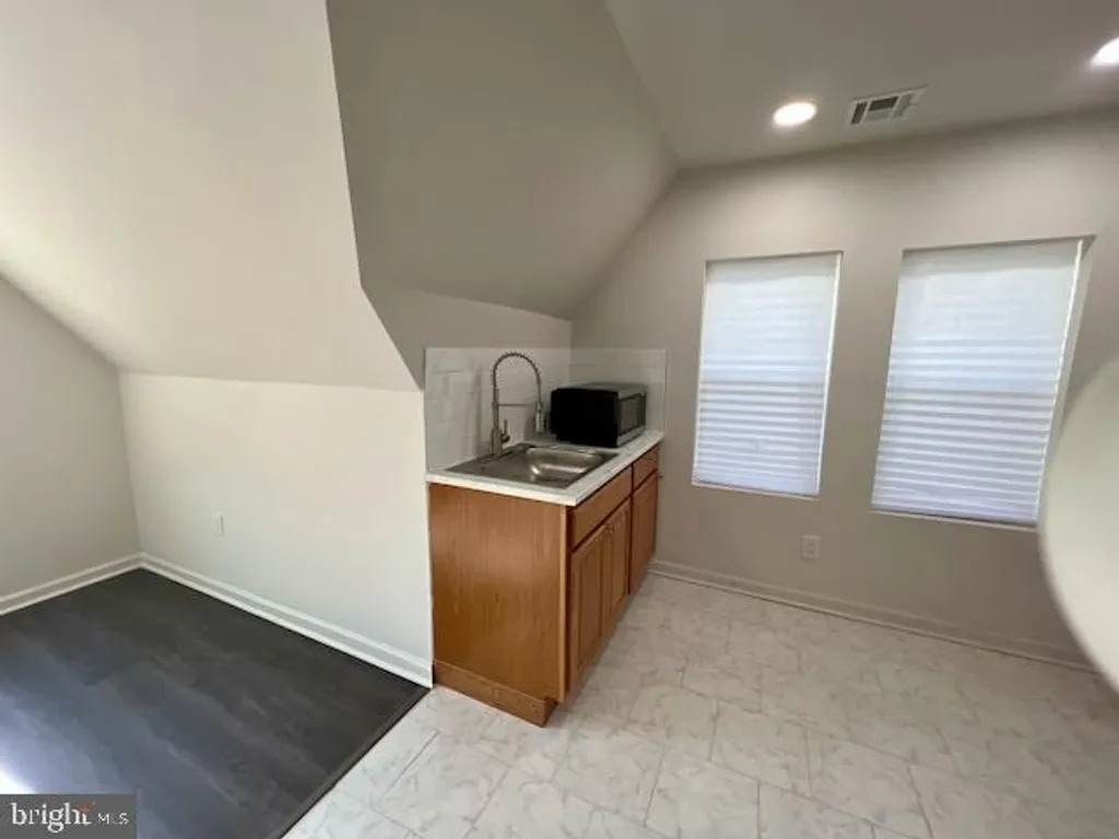 Additional image 73 of 1329 W Roosevelt Boulevard, Philadelphia, PA 19140