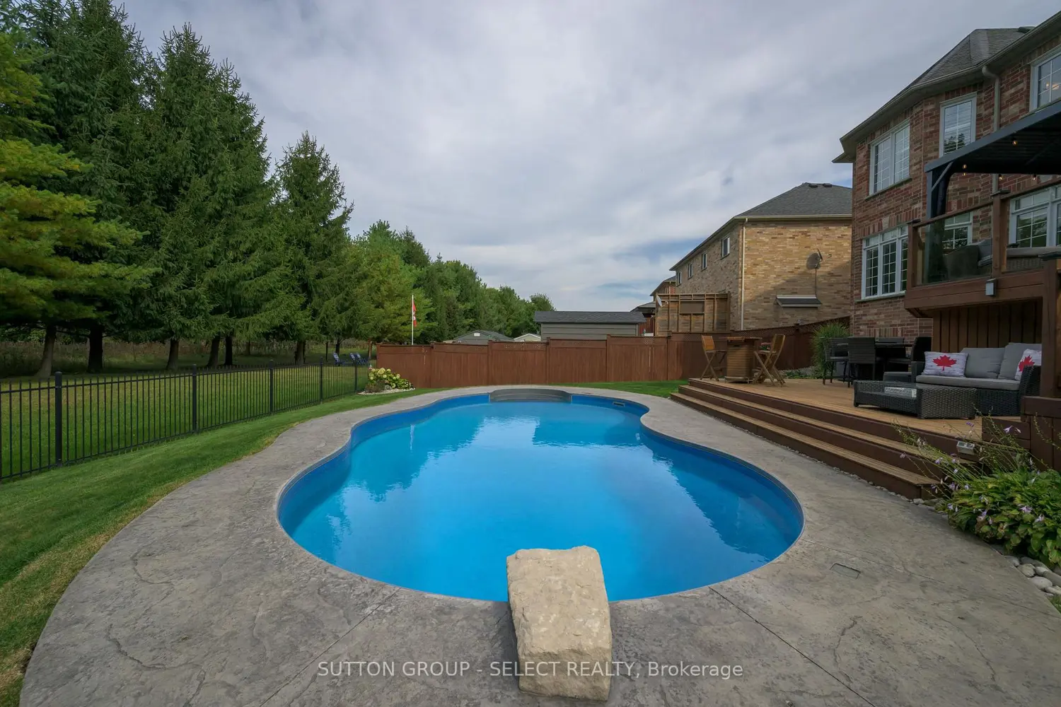 45 Shaw Valley Drive photo 5