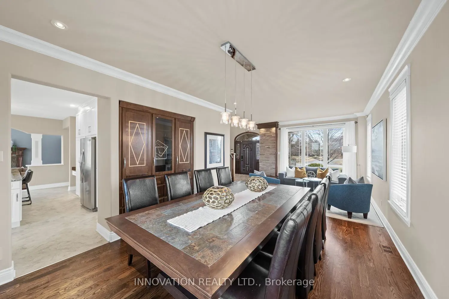 6635 Old Forest Drive photo 2