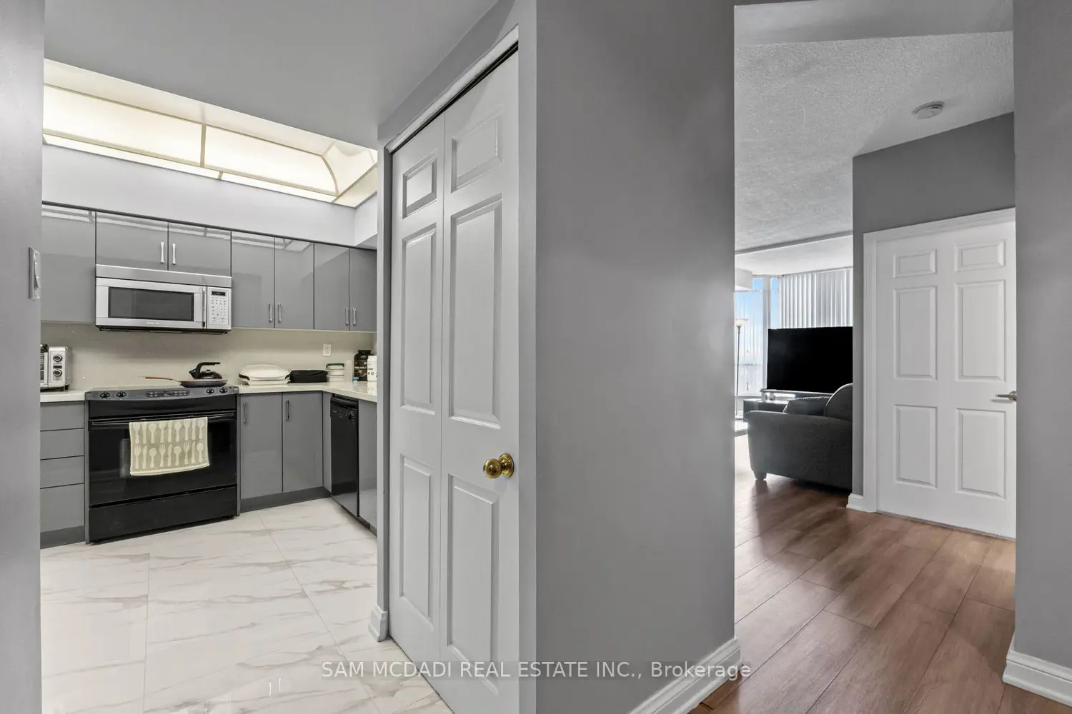 24 Hanover Road 2205 photo 5