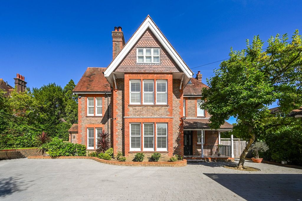 5 bed detached house for saleBalcombe Road, Haywards Heath RH16