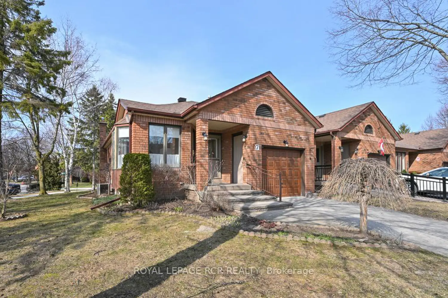 7 Glen Eden Way