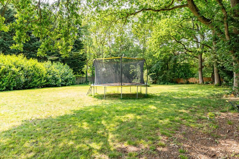 Additional image 8 of 5 bed detached house for saleWoollens Brook, Hoddesdon EN11