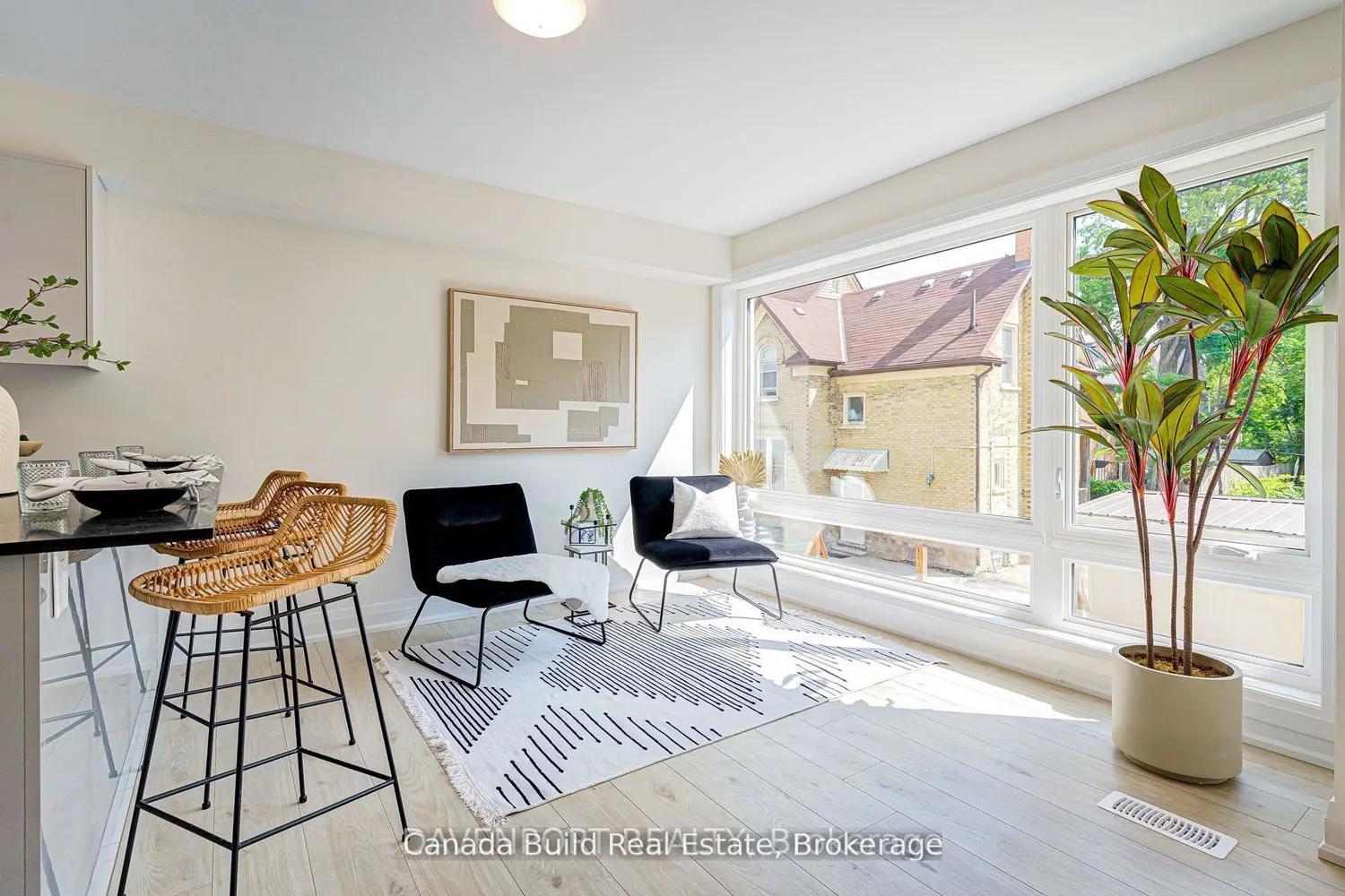 183 Victoria Street 2 photo 5