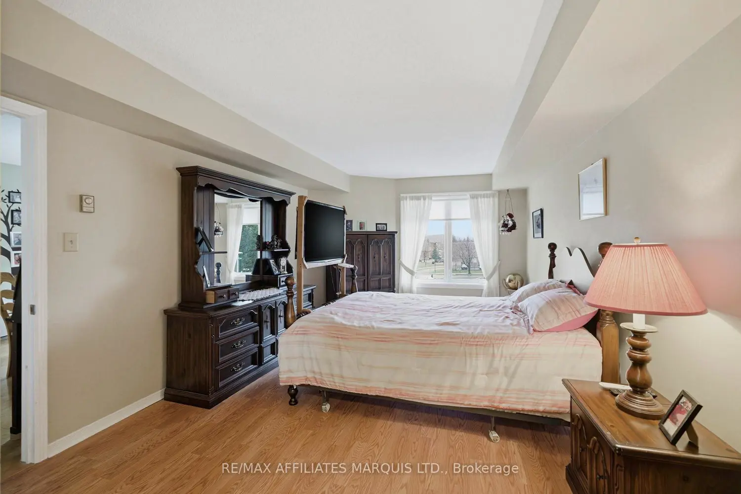 Additional image 18 of 121 Water Street 408