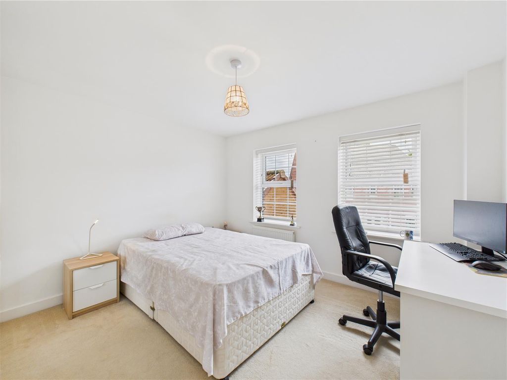 Additional image 17 of 4 bed detached house for saleField View Drive, Hessle HU13