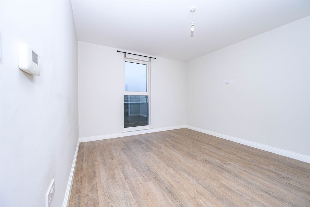 Additional image 7 of 2 bed penthouse for saleEbberns Road, Hemel Hempstead HP3