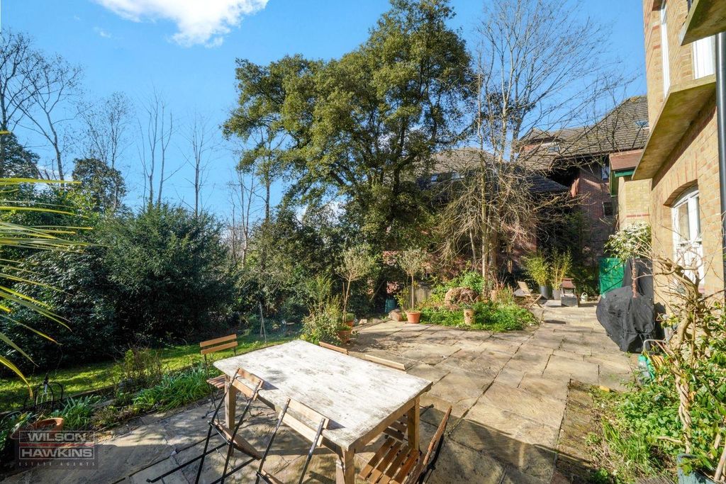 Additional image 20 of 6 bed semi-detached house for saleMount Park Avenue, Harrow On The Hill HA1