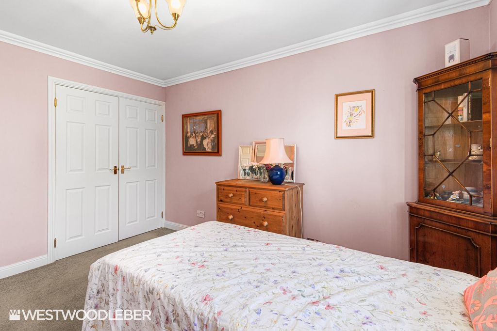 Additional image 20 of 4 bed detached house for saleEldon Road, Hoddesdon EN11