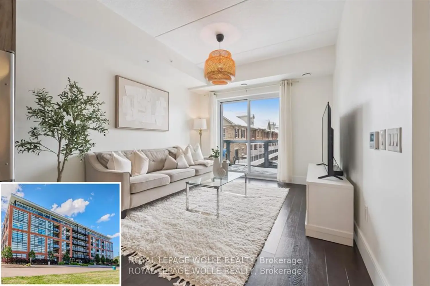 15 Prince Albert Boulevard 309