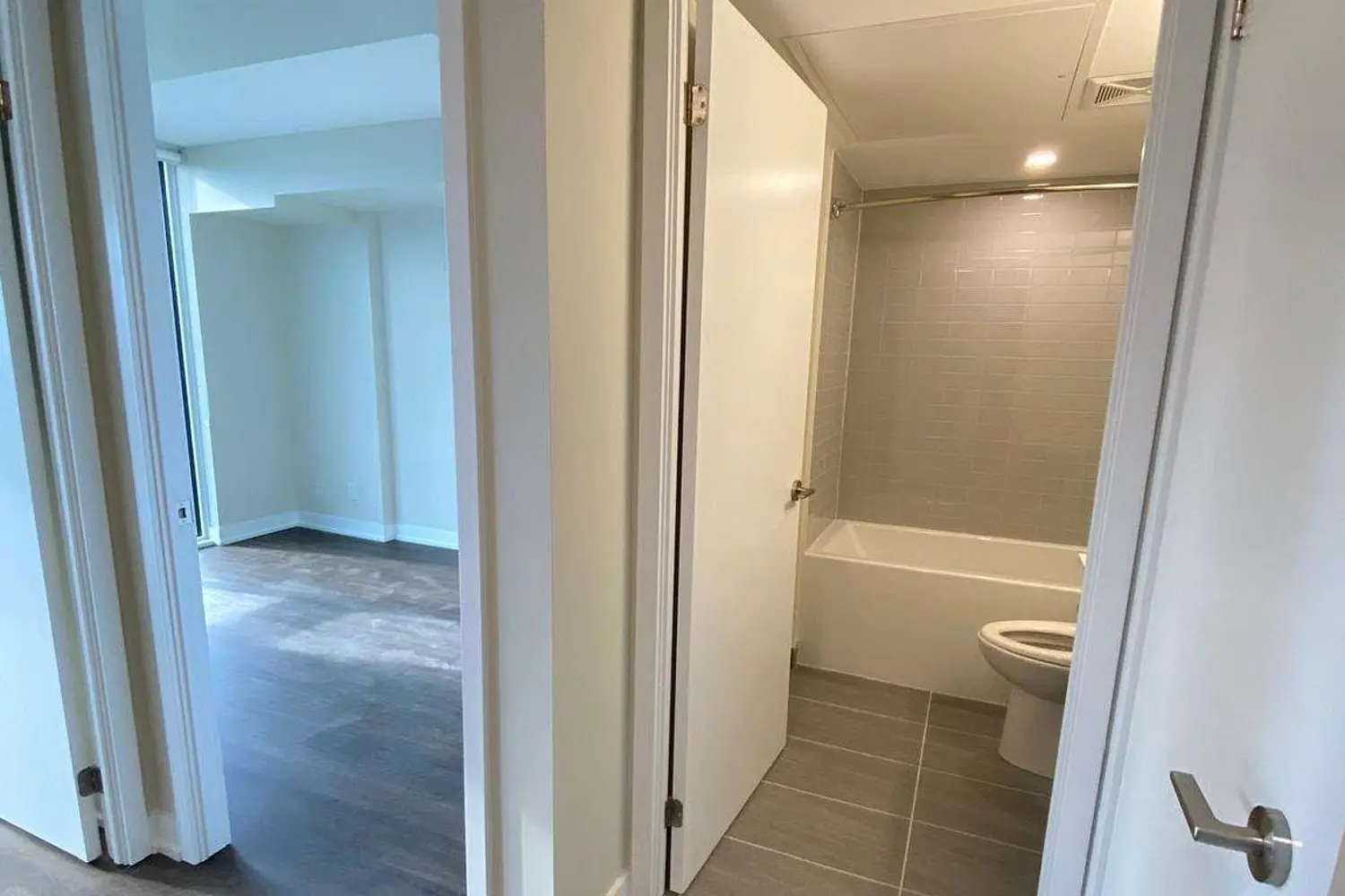 Additional image 7 of 38 Monte Kwinter Court 515