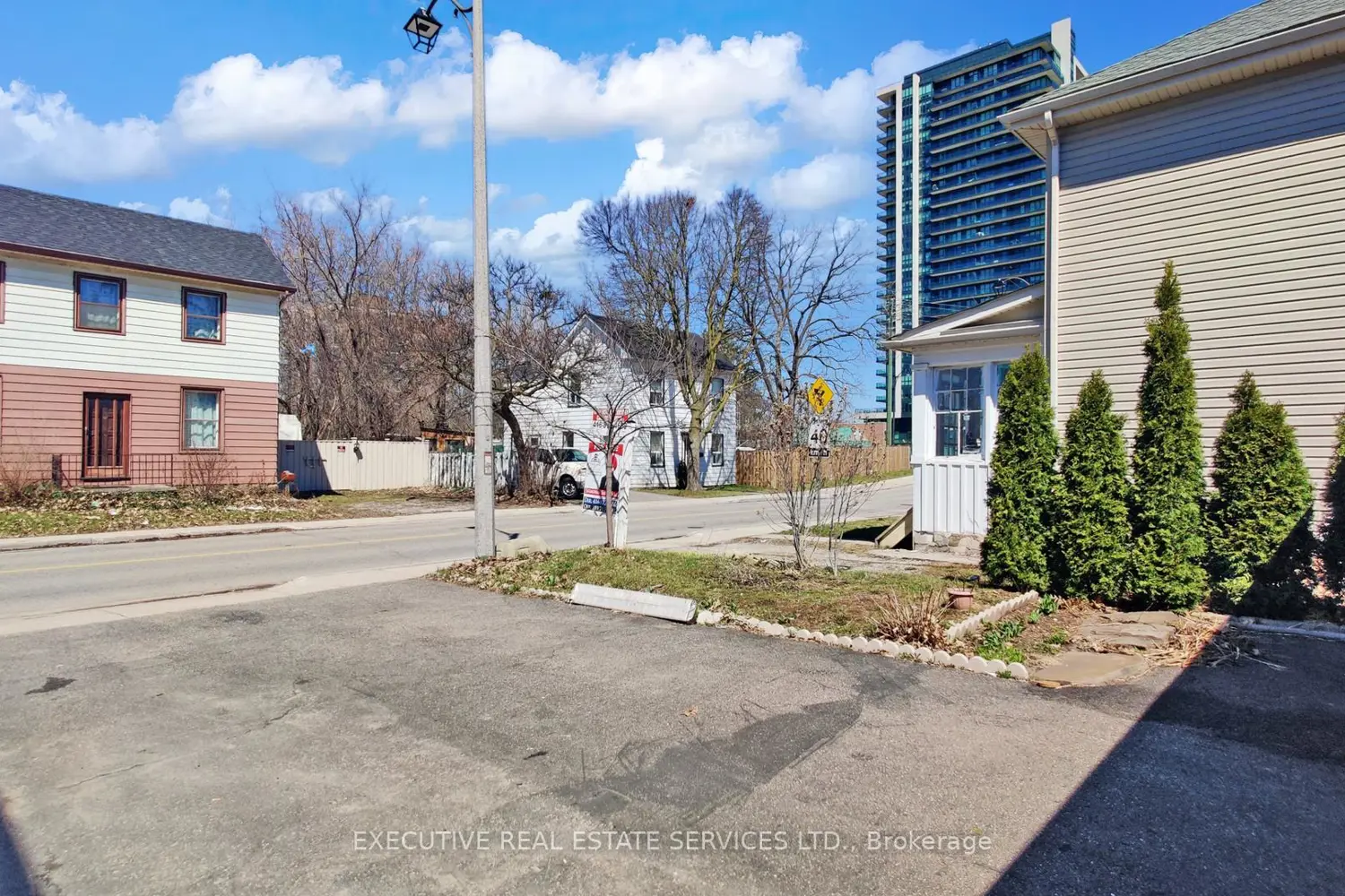 89 John Street photo 3