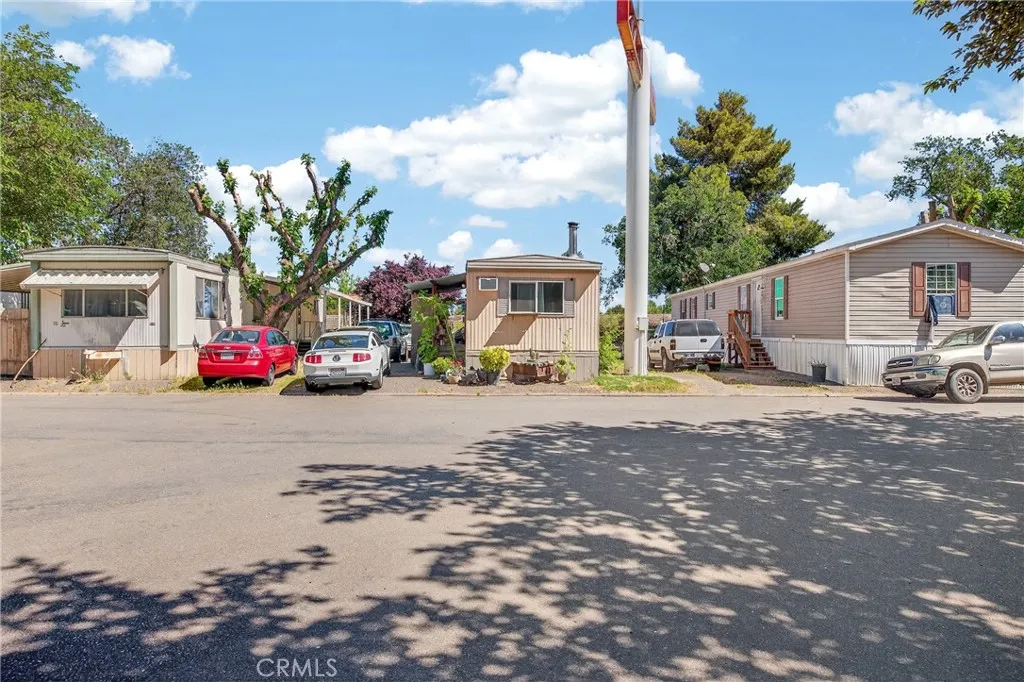 130 Gilmore Road, Red Bluff, CA 96080 photo 2