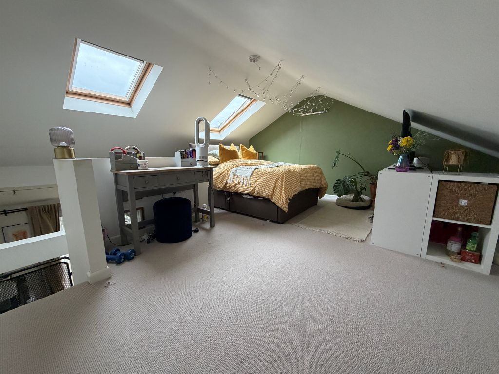 Additional image 6 of 3 bed flat for saleSkircoat Moor Road, Halifax HX3