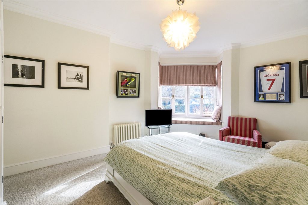 Additional image 18 of 4 bed detached house for saleSt. Andrews Road, Henley-On-Thames, Oxfordshire RG9